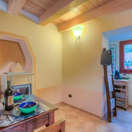 La Casa Dell'Uva Fragola Outdoor Space - Happy Rentals * Meina