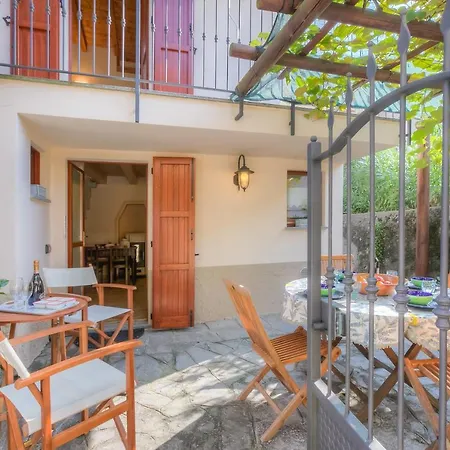Hébergement de vacances La Casa Dell'Uva Fragola Outdoor Space - Happy Rentals *