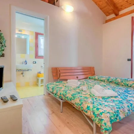 La Casa Dell'Uva Fragola Outdoor Space - Happy Rentals Сasa de vacaciones *